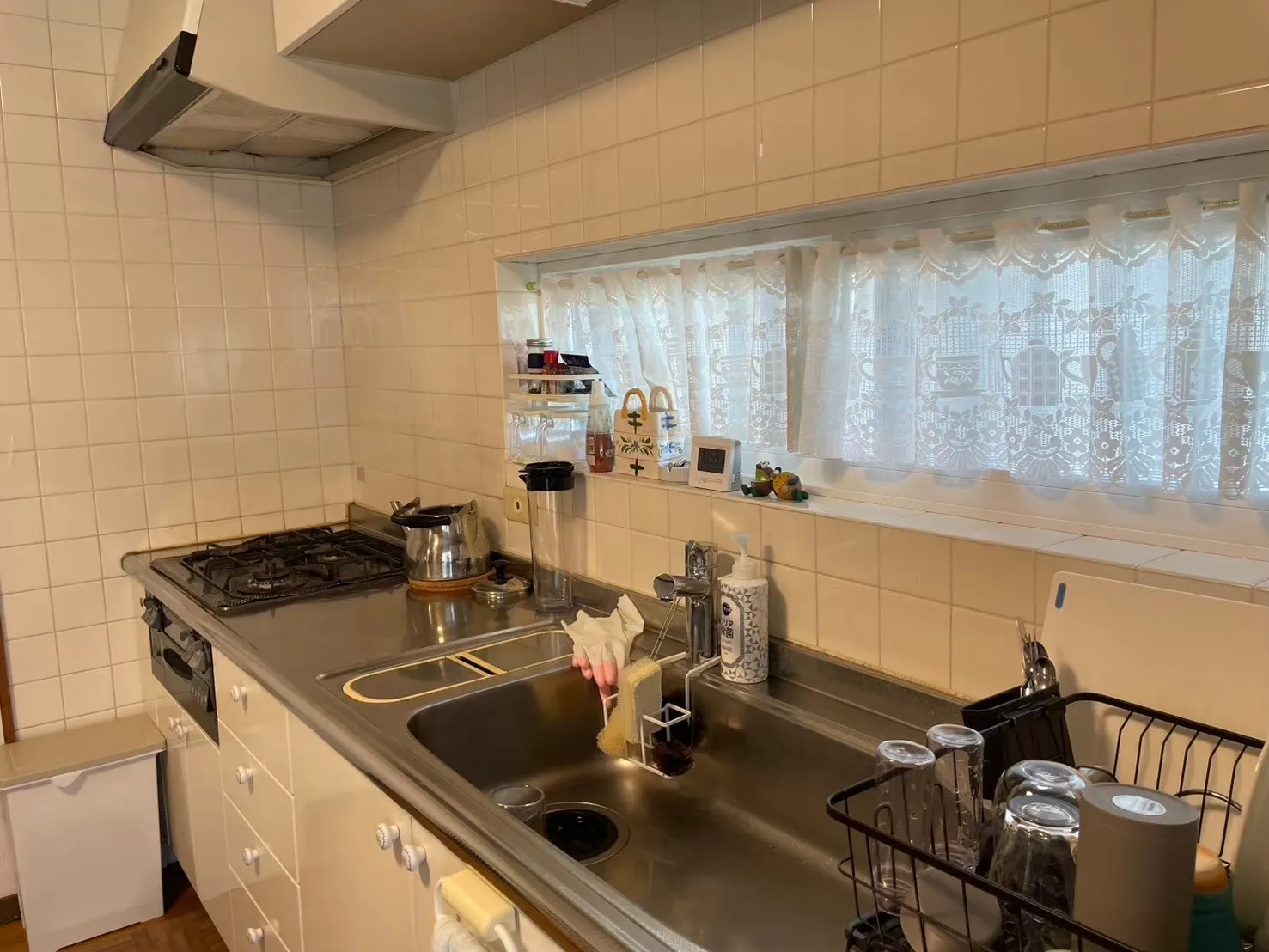 解放感溢れるワクワクするキッチン