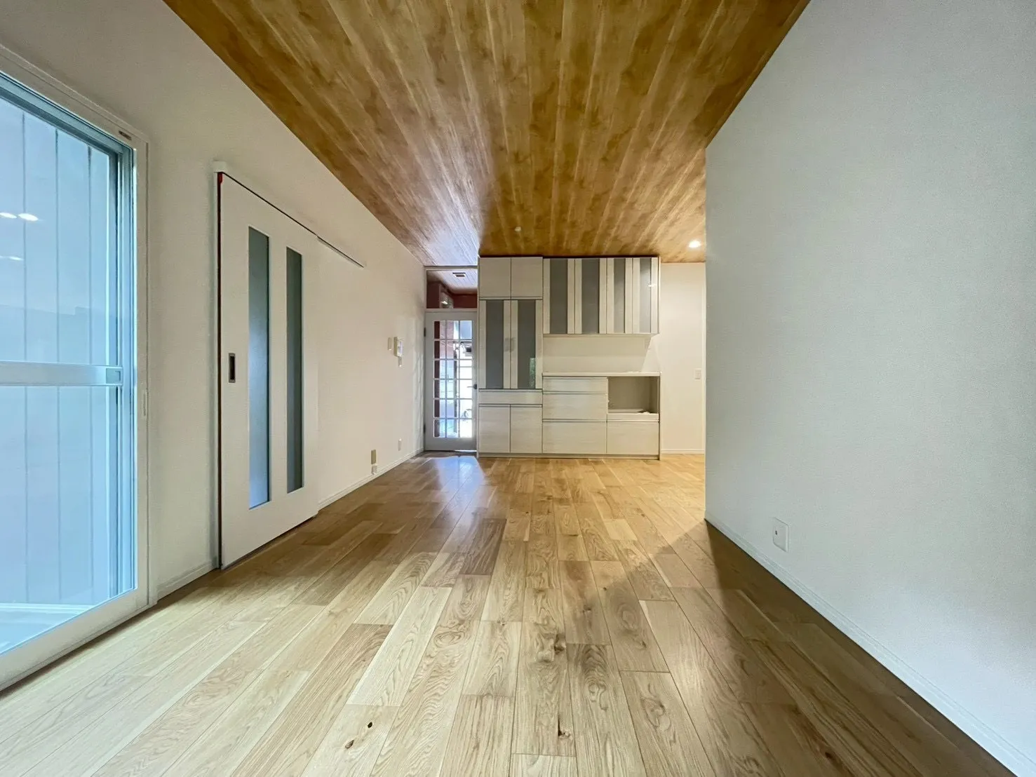 木目に包まれる住まい